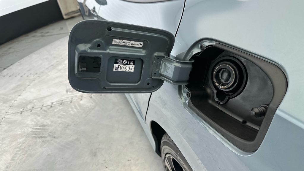 Honda Civic Honda Civic I-dtec Sport, 20 Road Tax, Rear View Blue #27