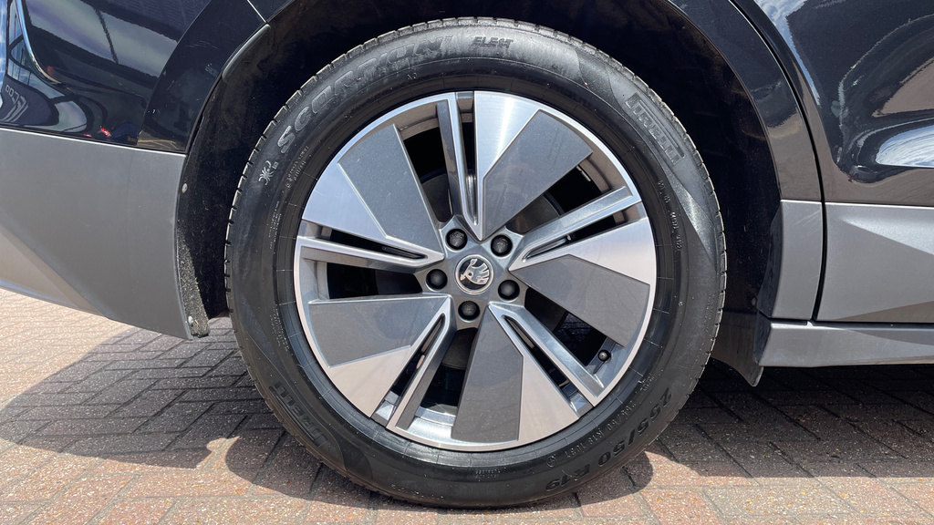 Skoda ENYAQ 132Kw 60 Ecosuite 62Kwh 120Kw Blue #32