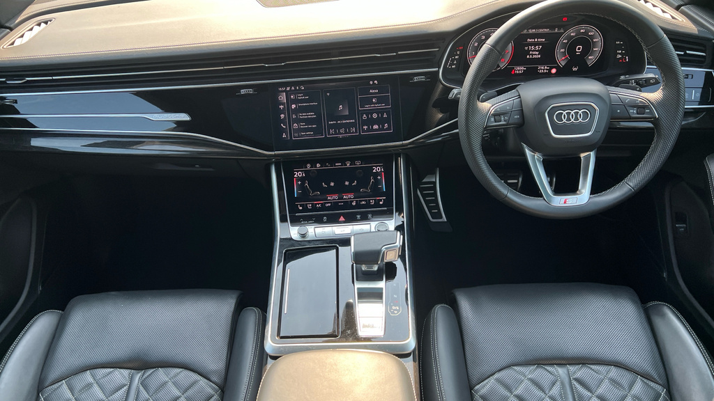 Audi Q8 S Line Black #11