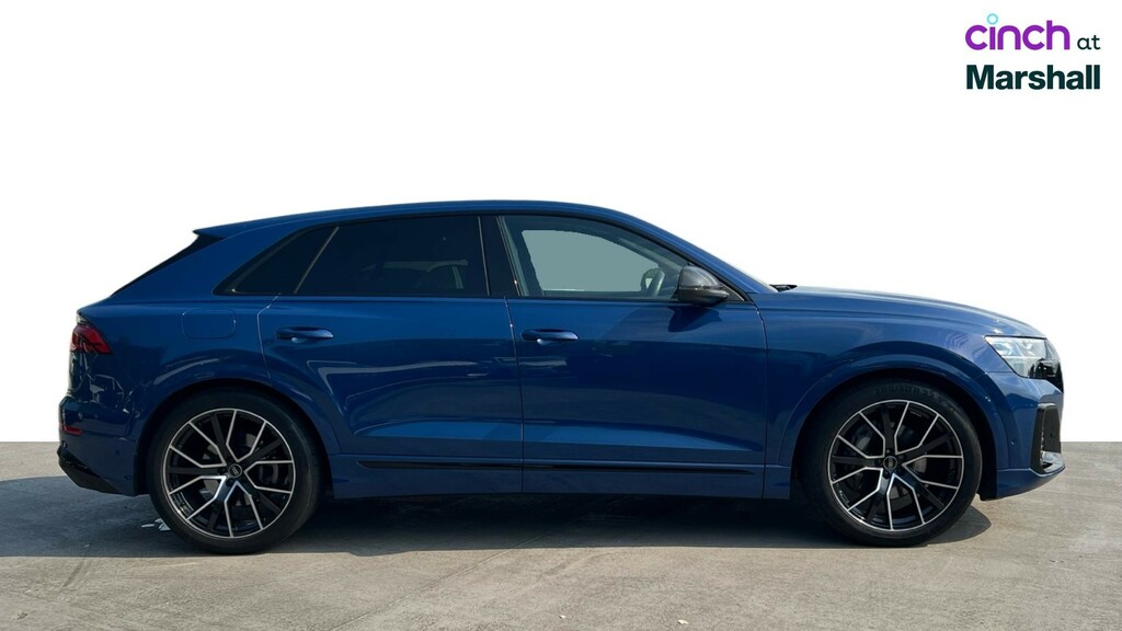 Audi Q8 S Line Black #2