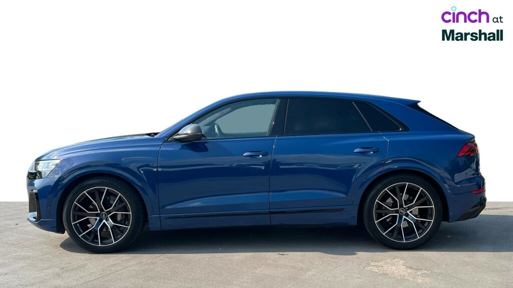 Audi Q8 S Line Black #6
