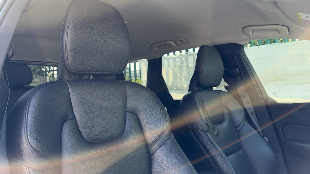 Volvo XC60 2.0 T8 390 Hybrid Inscription Awd Geartronic Blue #32