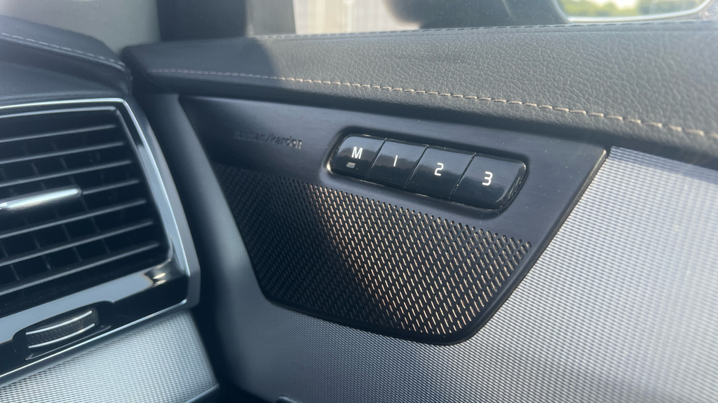 Volvo XC90 Ultra, T8 Awd Plug-in Hybrid, Bri Silver #53