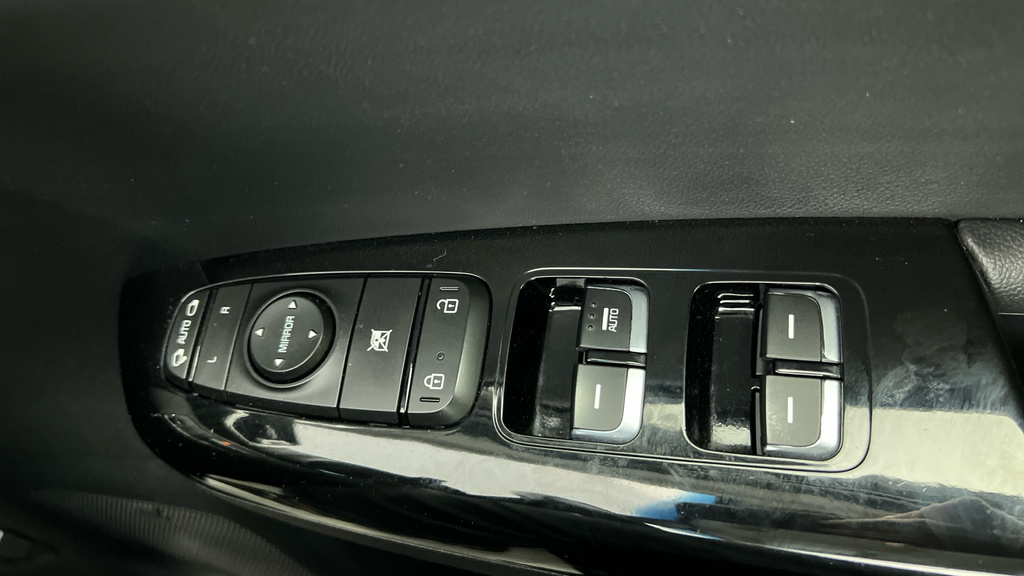 Kia Sportage 1.6 Gdi 2 Suv Euro 6 Ss 130 Black #11