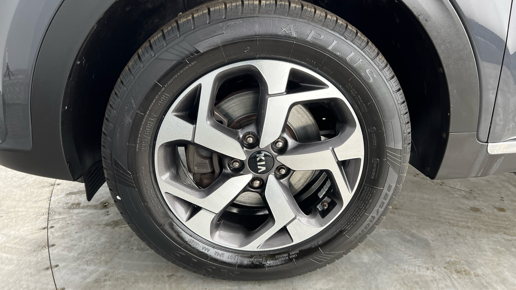 Kia Sportage 1.6 Gdi 2 Suv Euro 6 Ss 130 Black #27
