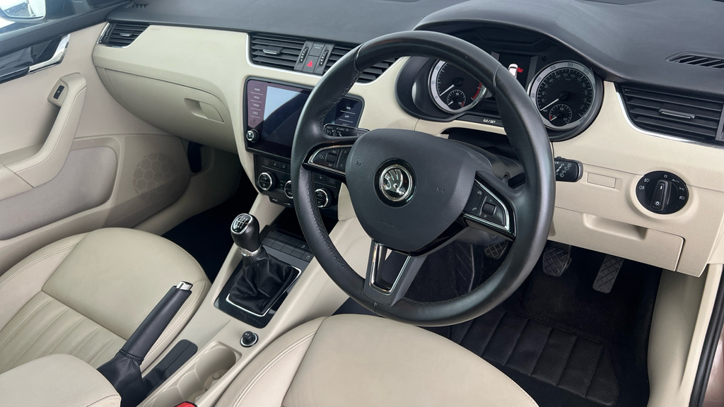 Skoda Octavia 1.4 Tsi Se Estate Euro 6 Ss Blue #9