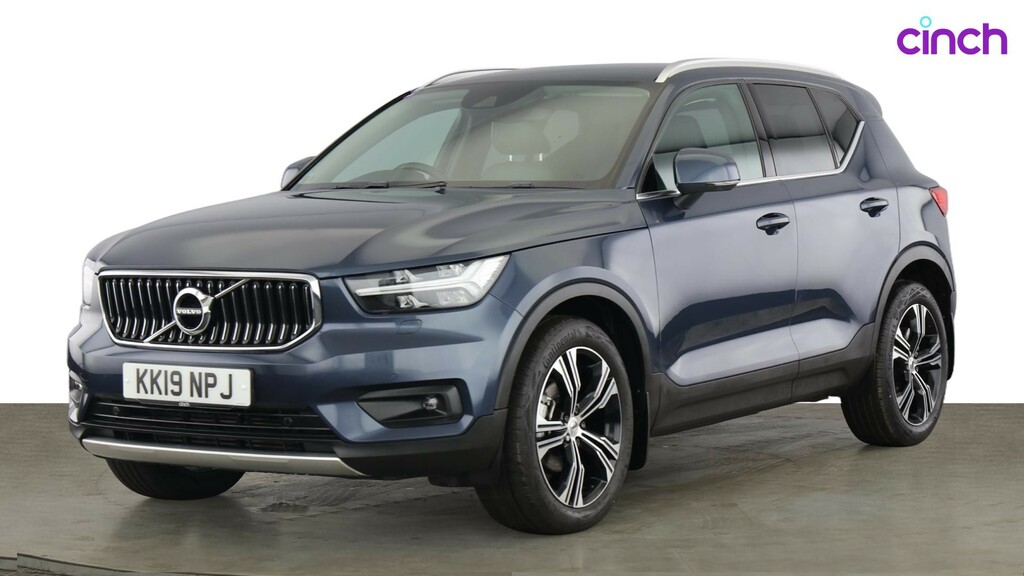Volvo XC40 2.0 T4 Momentum Pro Awd Geartronic - Suv 5 Sea White #7