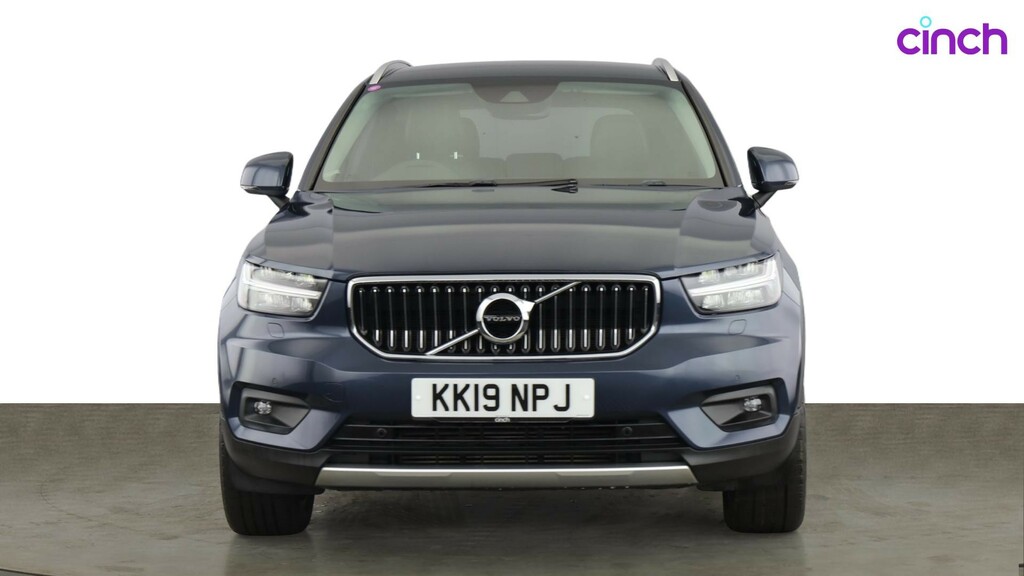 Volvo XC40 2.0 T4 Momentum Pro Awd Geartronic - Suv 5 Sea White #8