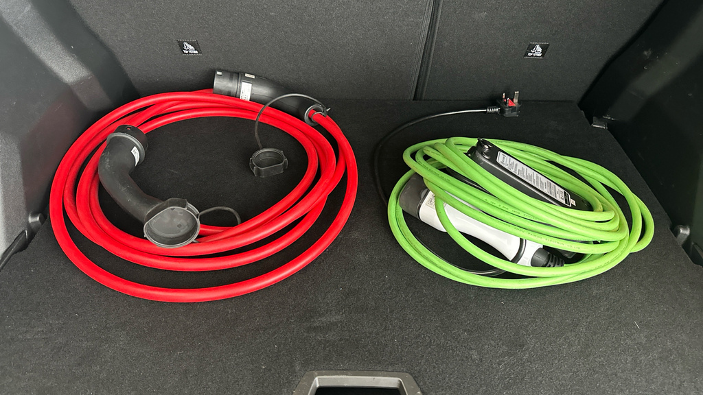 Peugeot e-2008 50Kwh Gt Suv 7Kw Charger 136 #29