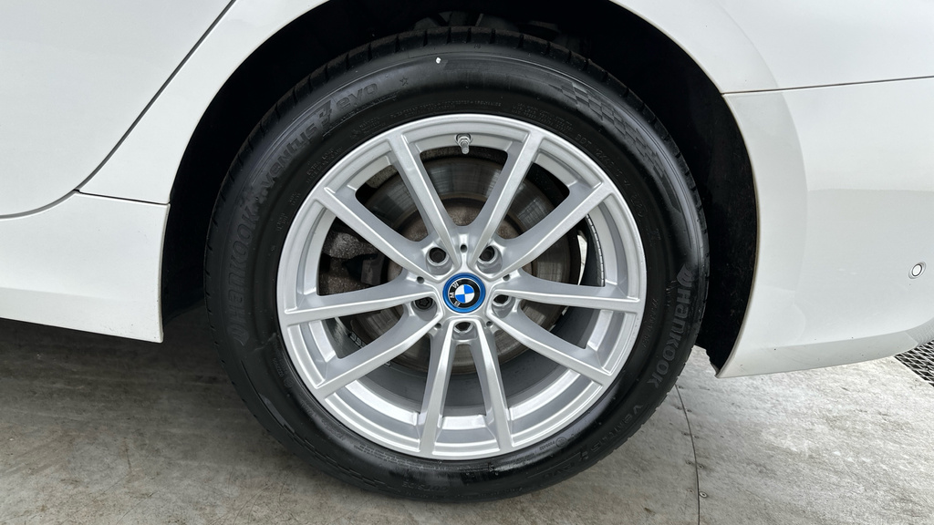 BMW 3 Series 2.0 330E 12Kwh M Sport Touring Euro 6 Ss 5 Black #23