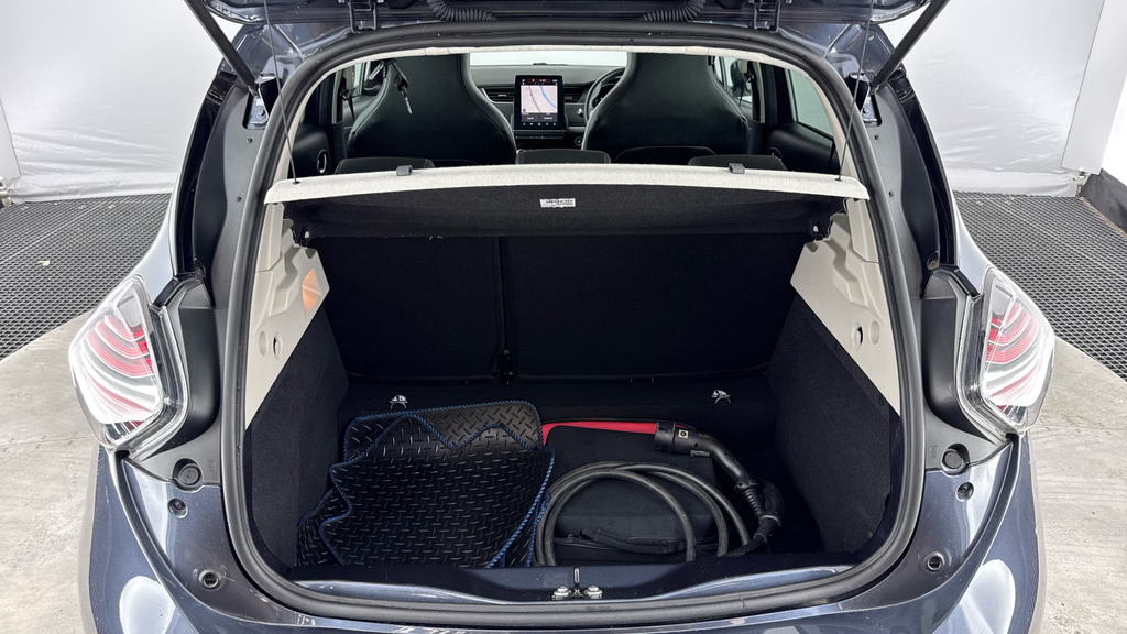 Renault Zoe Renault Zoe 80Kw Business 50Kwh Van R110 White #15