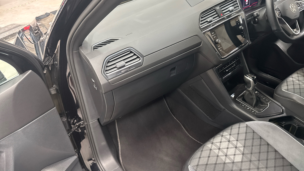 Volkswagen Tiguan 1.5 Tsi R-line Edition Dsg Euro 6 Ss Grey #44