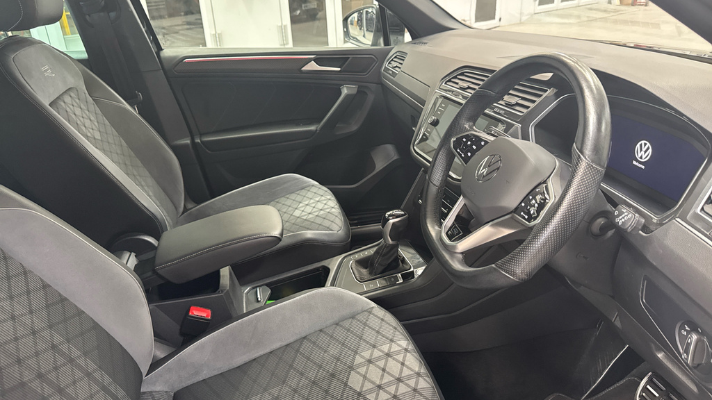 Volkswagen Tiguan 1.5 Tsi R-line Edition Dsg Euro 6 Ss Grey #28