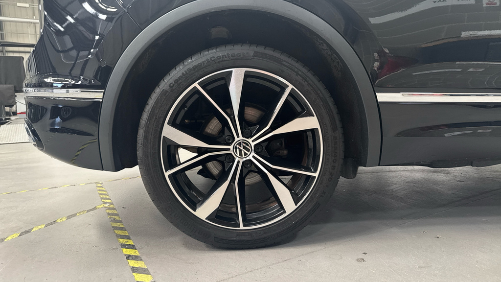 Volkswagen Tiguan 1.5 Tsi R-line Edition Dsg Euro 6 Ss Grey #17