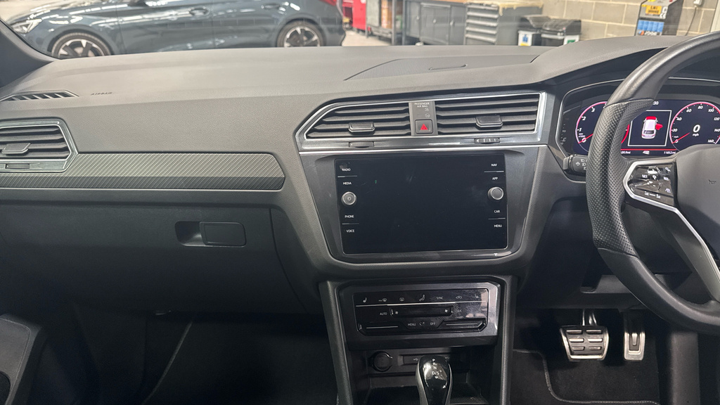 Volkswagen Tiguan 1.5 Tsi R-line Edition Dsg Euro 6 Ss Grey #12