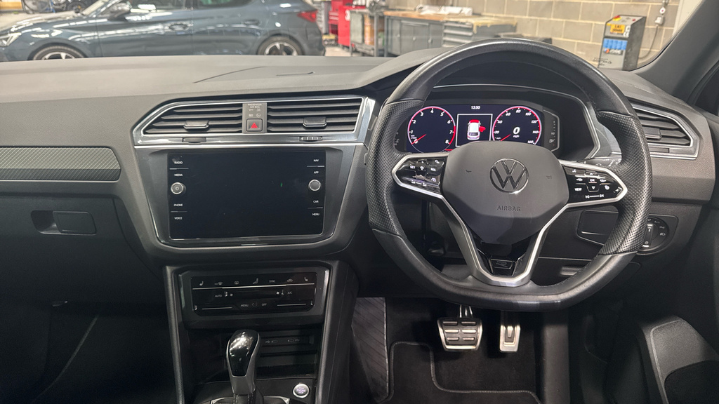 Volkswagen Tiguan 1.5 Tsi R-line Edition Dsg Euro 6 Ss Grey #29
