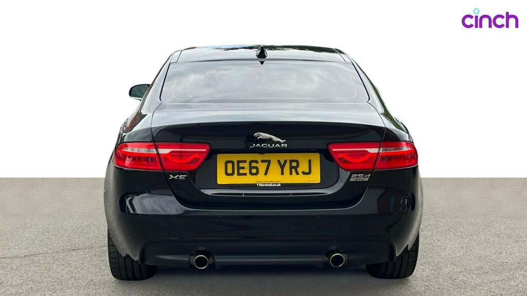 Jaguar XE 2018 2.0I Gpf R-sport Saloon Euro White #4