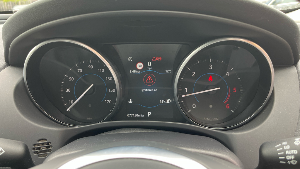 Jaguar XE 2018 2.0I Gpf R-sport Saloon Euro White #13