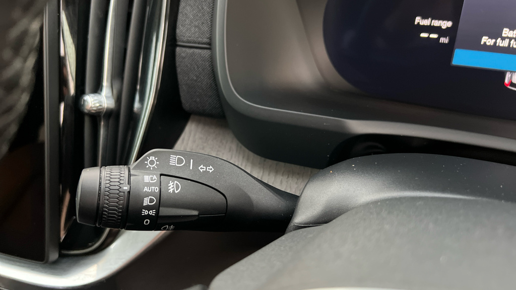 Volvo XC90 2.0 T8 18.8Kwh Ultra Dark Suv Plug-in H White #32