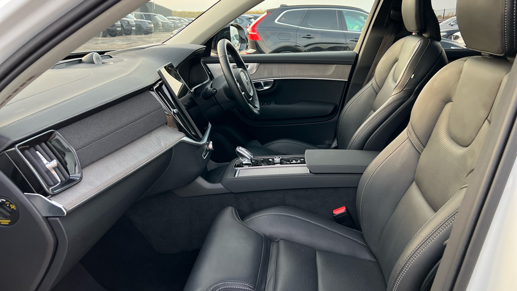 Volvo XC90 2.0 T8 18.8Kwh Ultra Dark Suv Plug-in H White #42