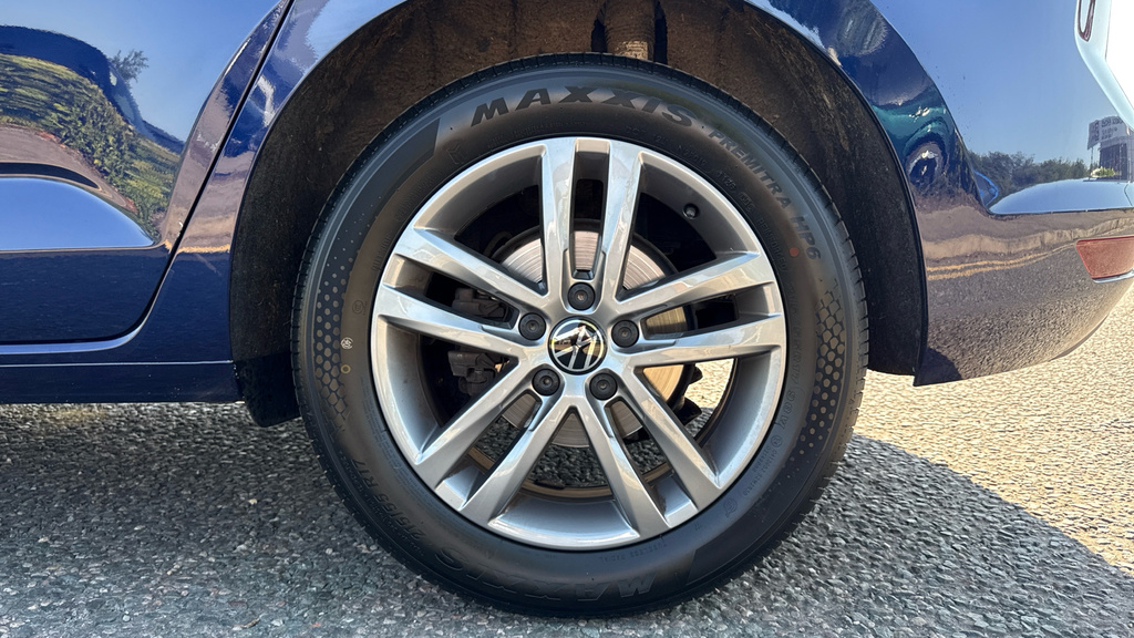 Volkswagen Touran Touran 1.5 Tsi Evo Match Dsg Black #17