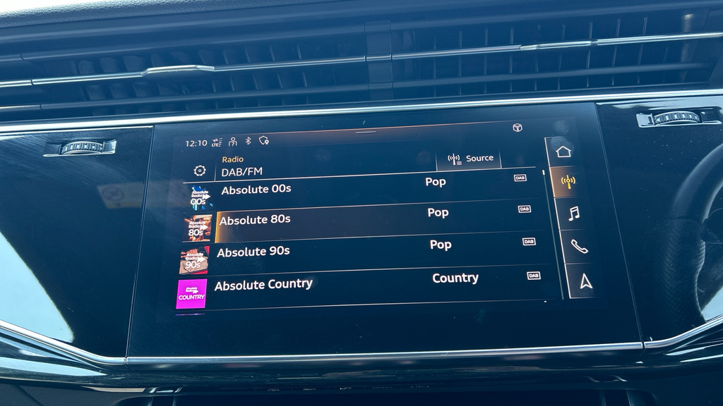 Audi Q8  Black #14