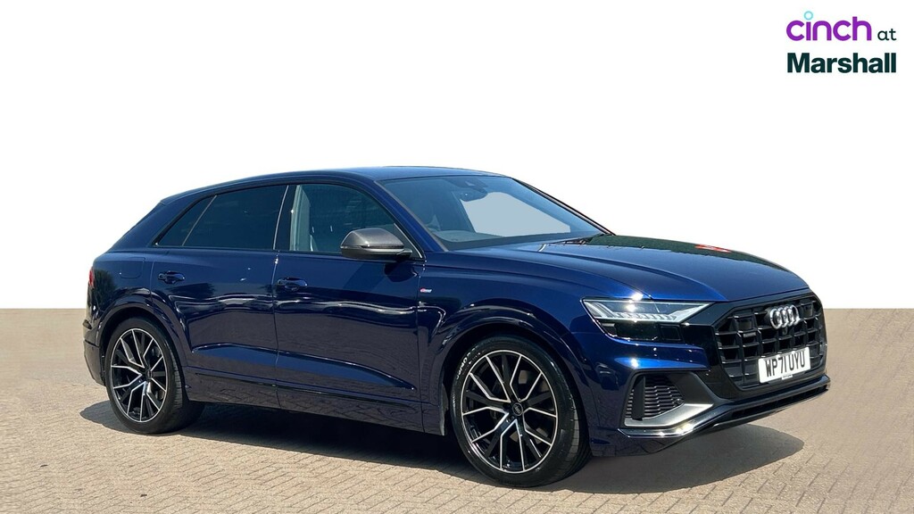Audi Q8  Black #1