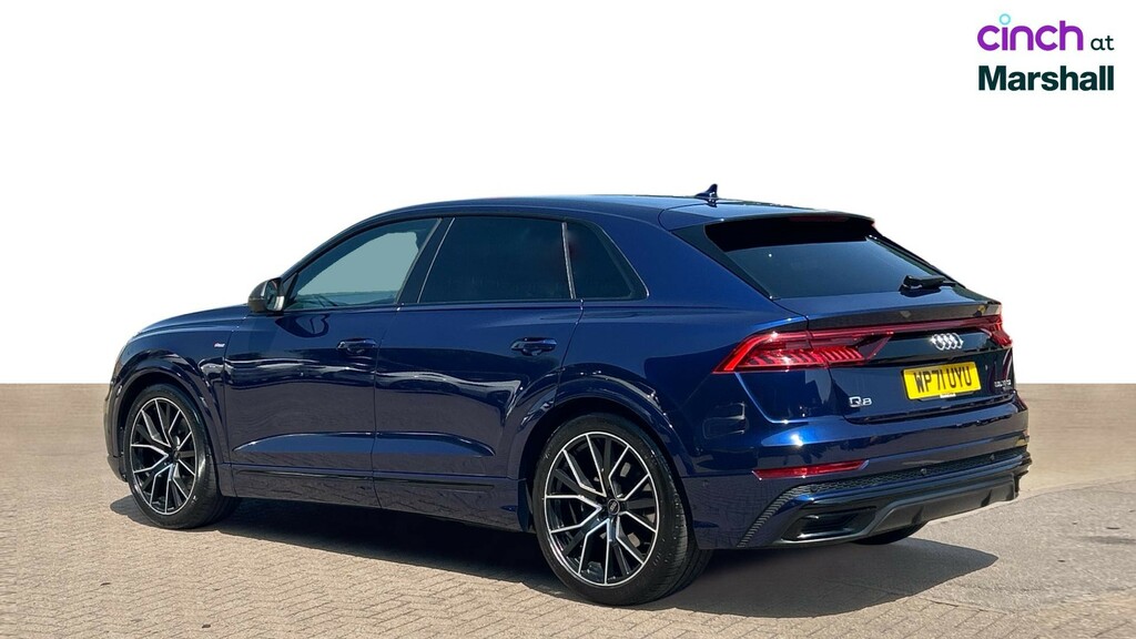 Audi Q8  Black #5