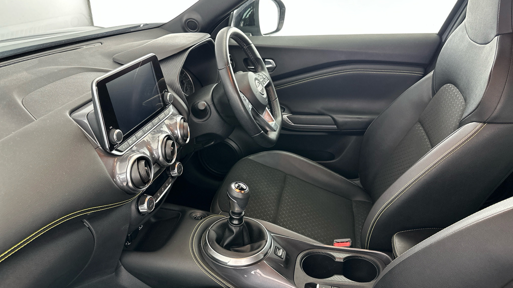 Nissan Juke 1.0 Dig-t N-connecta Suv Euro 6 Black #28