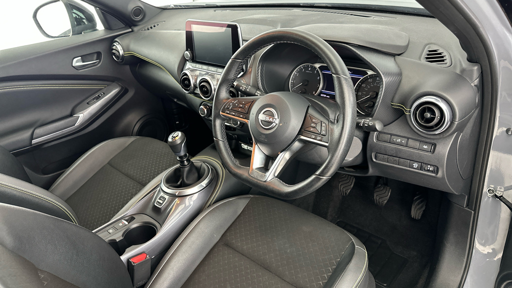 Nissan Juke 1.0 Dig-t N-connecta Suv Euro 6 Black #9