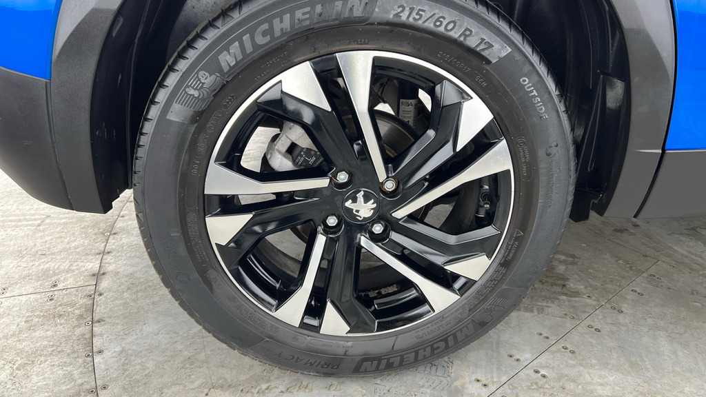 Peugeot 2008 1.2 Puretech Allure Premium Suv Eat Eur  #28