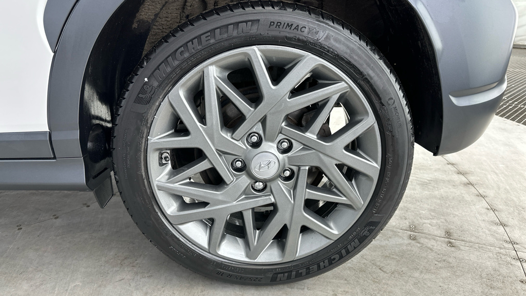 Hyundai Kona 64Kwh Premium Suv 10.5Kw Charge Green #28