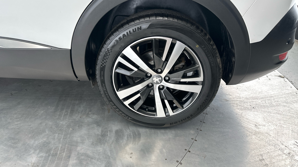 Peugeot 5008 1.5 Bluehdi Allure Eat8 Estate Black #23
