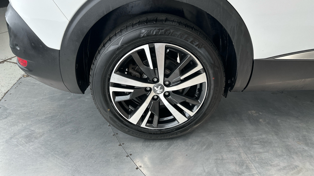 Peugeot 5008 1.5 Bluehdi Allure Eat8 Estate Black #24