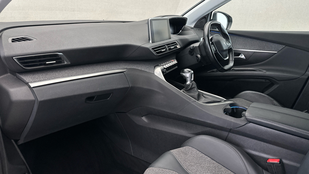Peugeot 5008 1.5 Bluehdi Allure Eat8 Estate Black #12