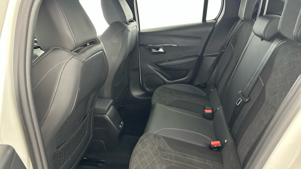Peugeot 208 1.2 Puretech Allure Premium Euro 6 Ss Black #18