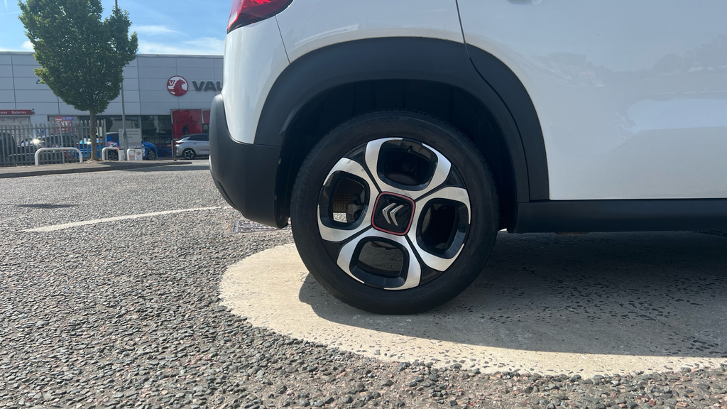 Citroen C3 Aircross 1.2 Puretech Flair Aircross Red #18