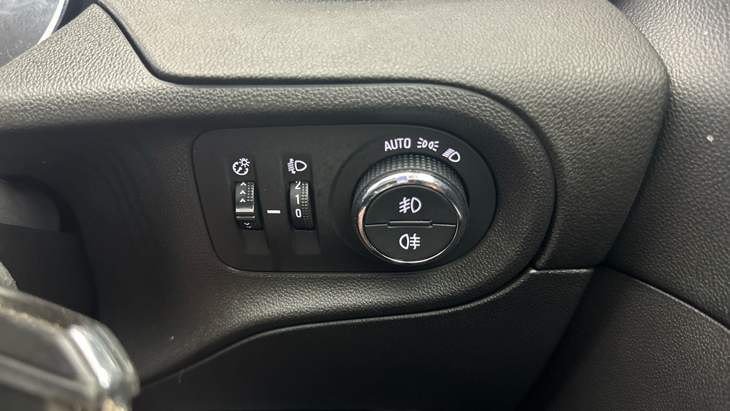 Vauxhall Grandland X Turbo Griffin Edition Suv Euro 6 Grey #12