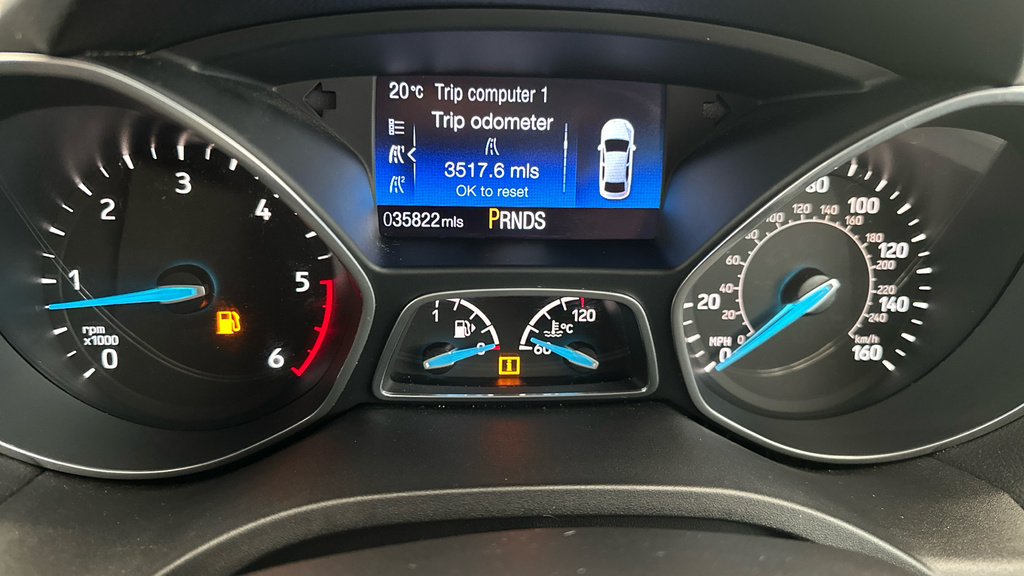 Ford C-Max Zetec Blue #20