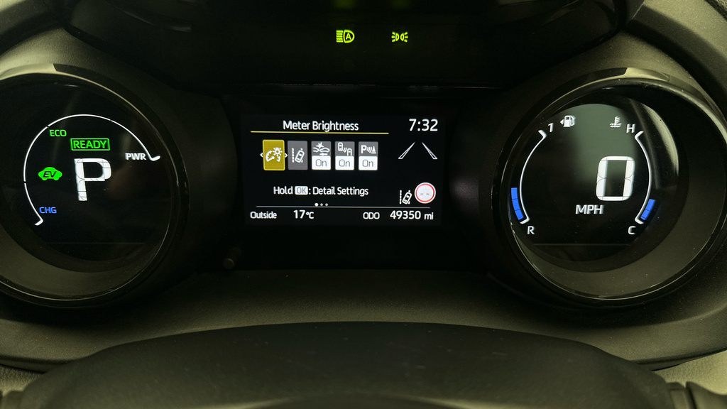 Toyota Yaris Toyota Yaris 1.5 Hybrid Design Cvt White #19