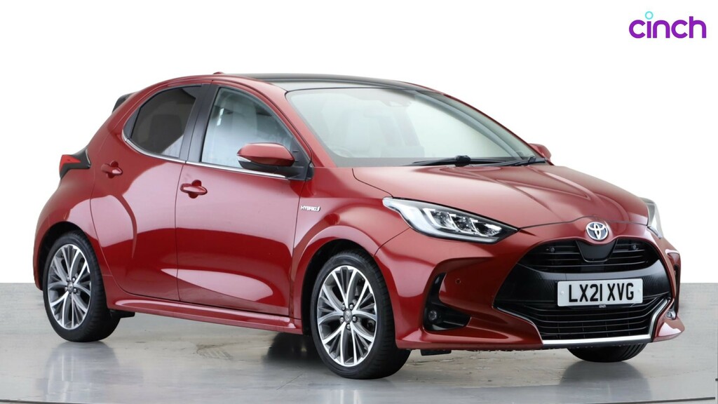 Toyota Yaris Toyota Yaris 1.5 Hybrid Design Cvt White #1