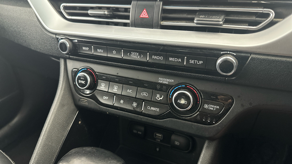 Kia Niro 2 Blue #15