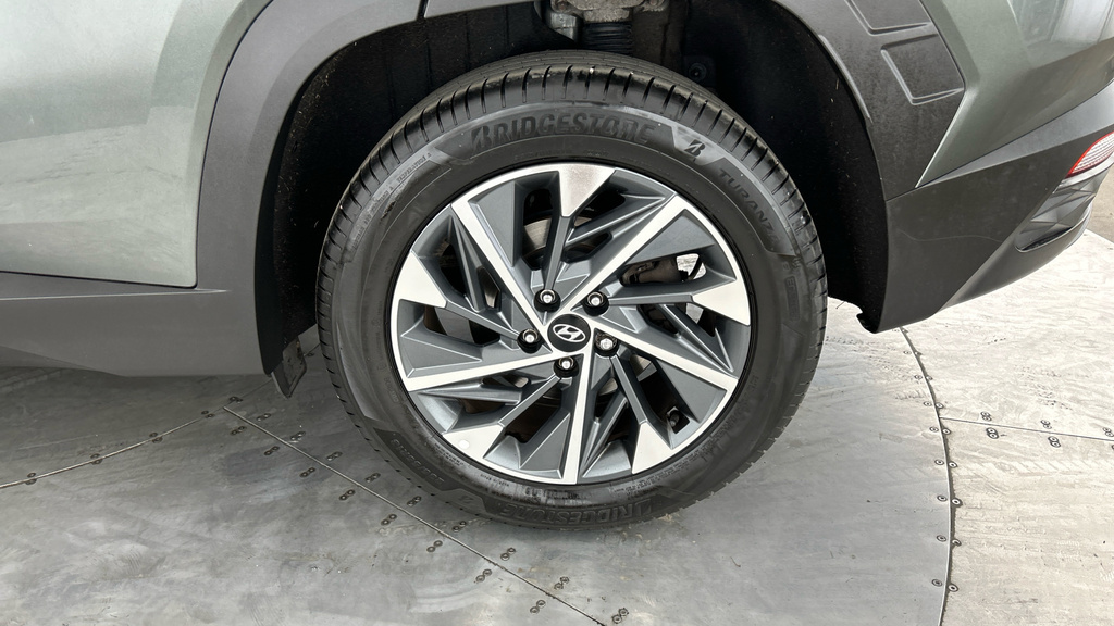 Hyundai Tucson 1.6 T-gdi 150 Ps Se Connect Suv Grey #23