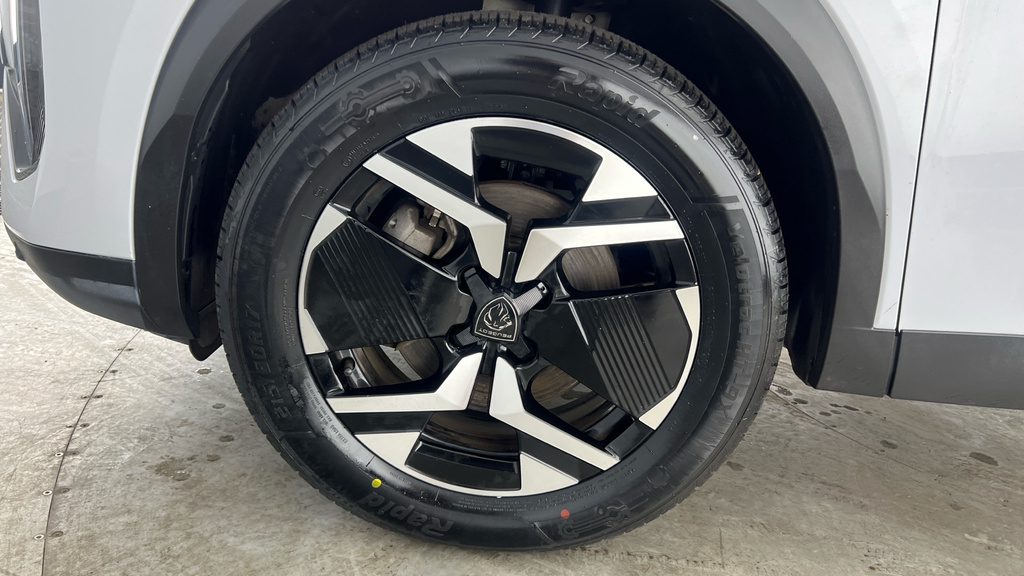 Peugeot e-2008 50Kwh Gt Suv 7Kw Charger 136 #22