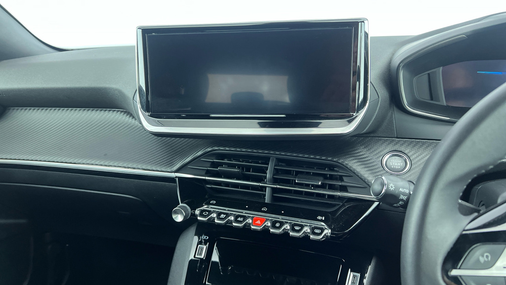 Peugeot e-2008 50Kwh Gt Suv 7Kw Charger 136 #17