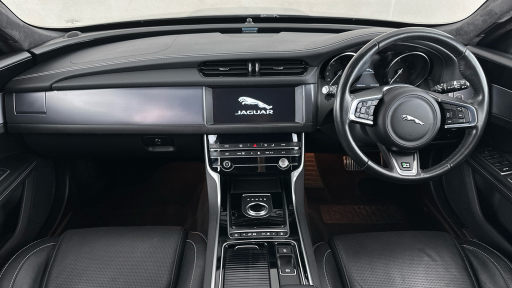 Jaguar XF R-dynamic Hse  #13