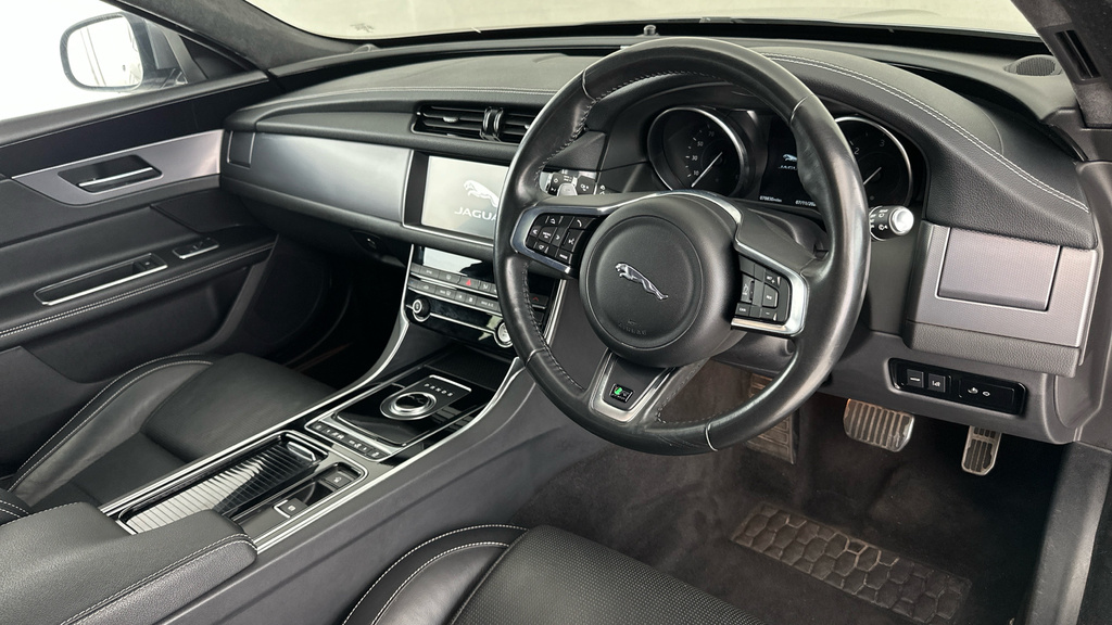 Jaguar XF R-dynamic Hse  #11