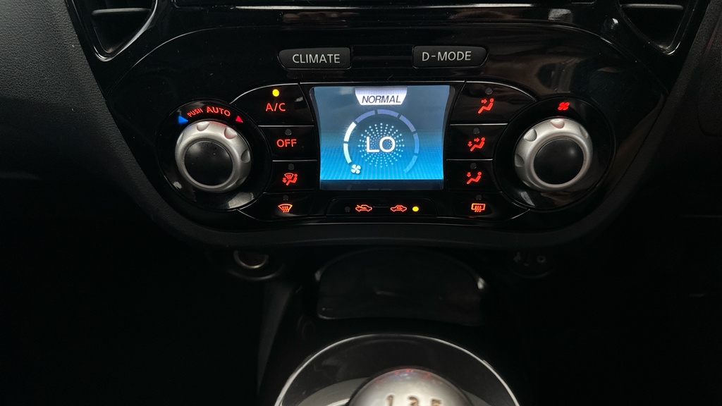 Nissan Juke Juke Tekna Dig-t Grey #15