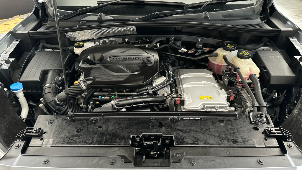 MG ZS 1.5 Hybrid Trophy Grey #23