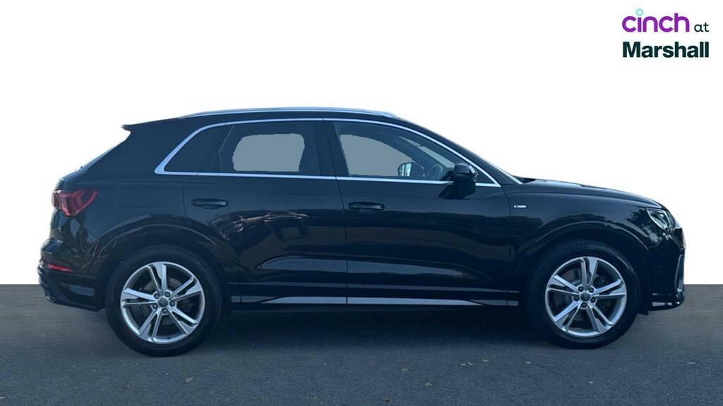 Audi Q3 2L S Line White #2